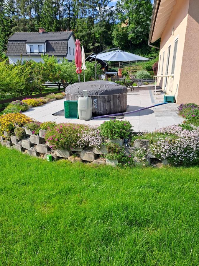 Ferienwohnung Brenner Bruck an der Mur Exterior photo